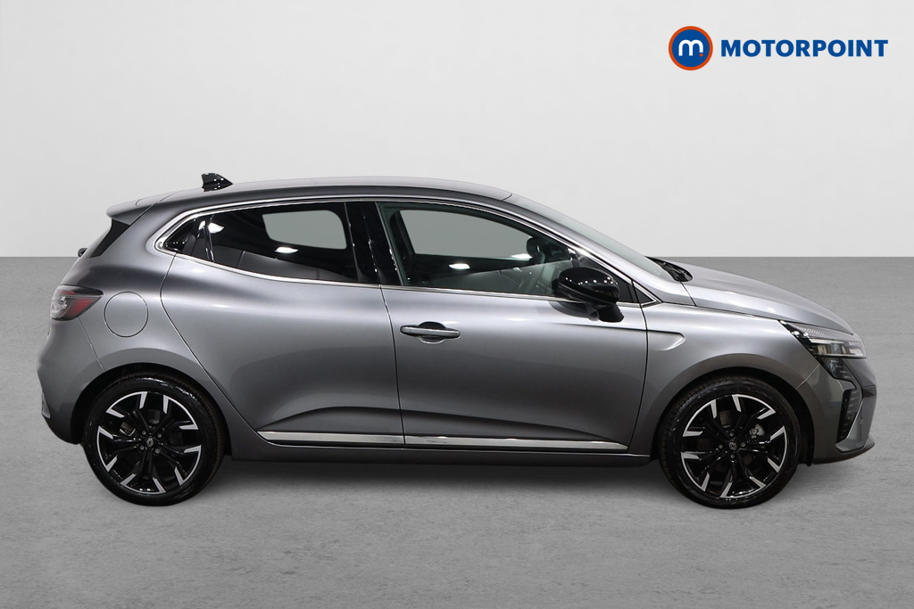 Renault Clio Techno Automatic Petrol-Electric Hybrid Hatchback - Stock Number (1637512) - Drivers side