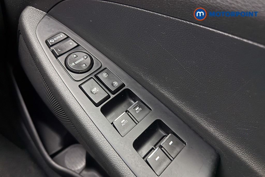Hyundai Tucson Se Nav Manual Petrol SUV - Stock Number (1637651) - 16th supplementary image