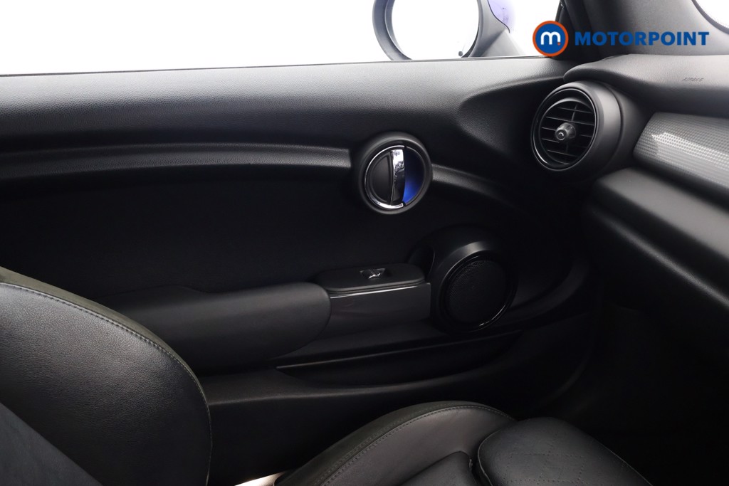 Mini Convertible Cooper Sport Manual Petrol Convertible - Stock Number (1637721) - 11th supplementary image