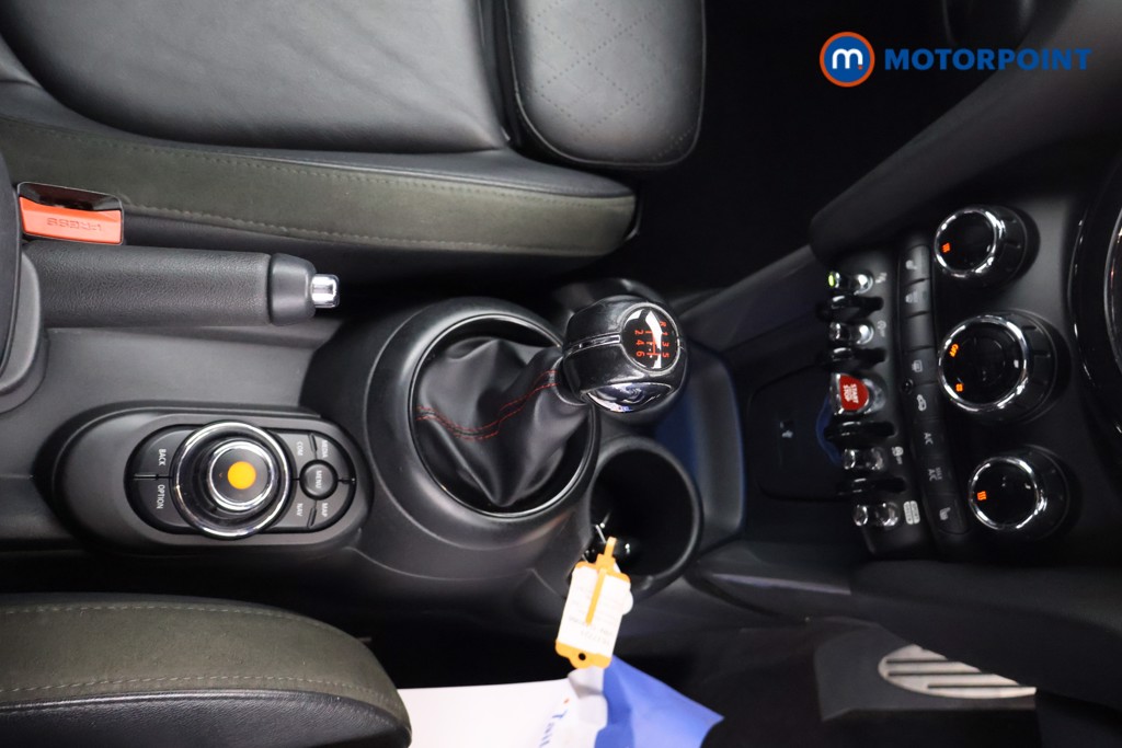 Mini Convertible Cooper Sport Manual Petrol Convertible - Stock Number (1637721) - 13th supplementary image
