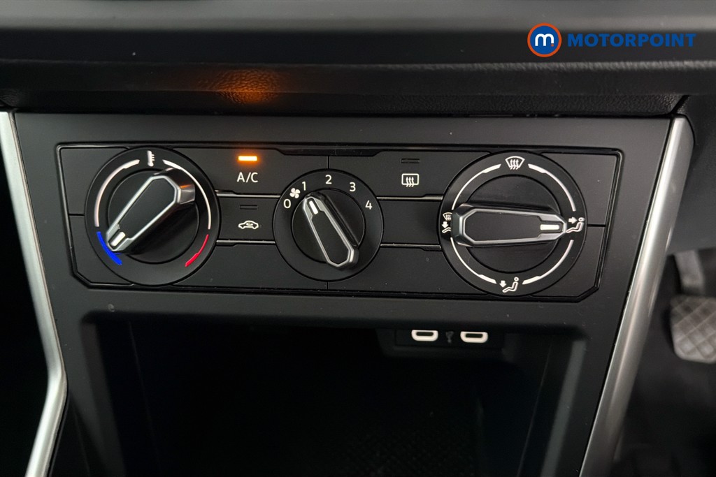 Volkswagen Polo Life Manual Petrol Hatchback - Stock Number (1638079) - 12th supplementary image