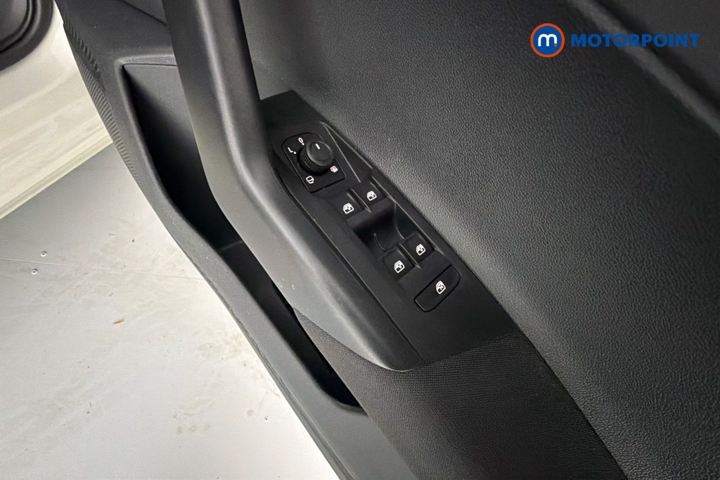Volkswagen Polo Life Manual Petrol Hatchback - Stock Number (1638079) - 20th supplementary image