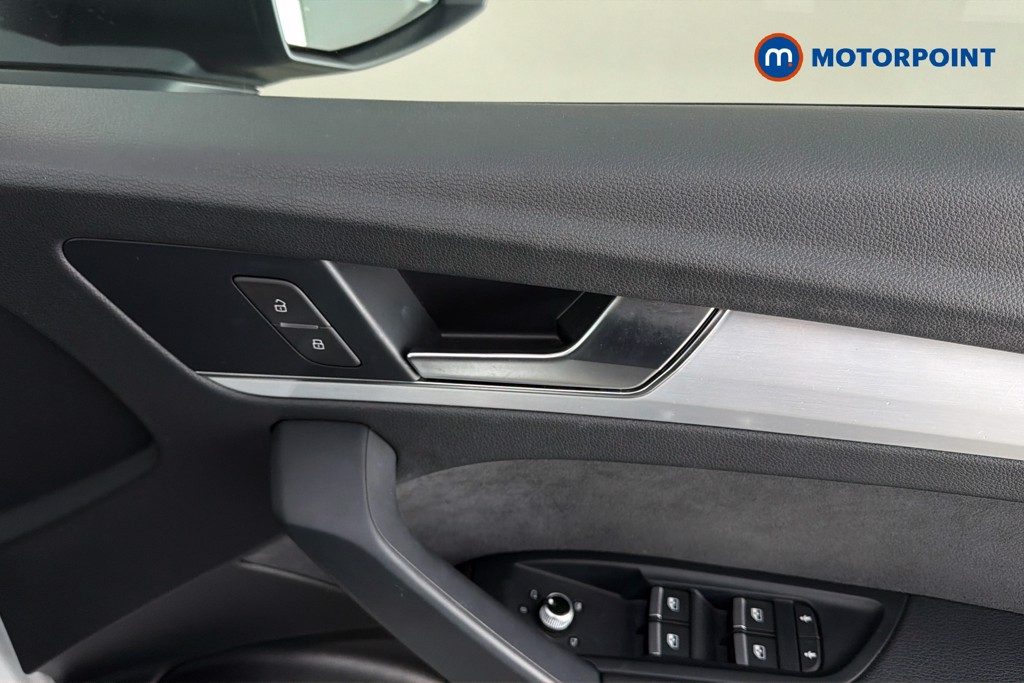 Audi Q5 S Line Automatic Petrol SUV - Stock Number (1638195) - 42nd supplementary image