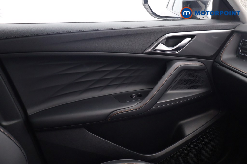 Mg Motor Uk HS Trophy Automatic Petrol-Electric Hybrid SUV - Stock Number (1638274) - 11th supplementary image