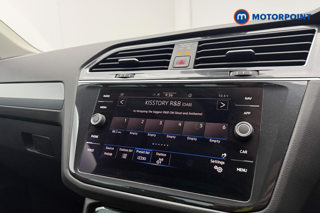 Volkswagen Tiguan Life Manual Petrol SUV - Stock Number (1638691) - 10th supplementary image
