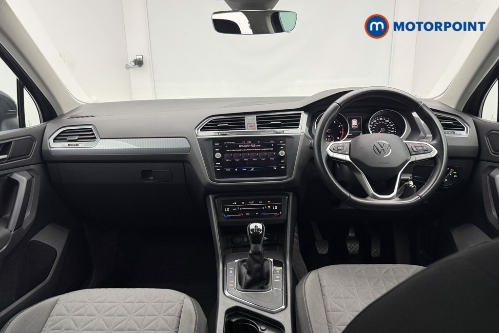 Volkswagen Tiguan Life Manual Petrol SUV - Stock Number (1638691) - 1st supplementary image