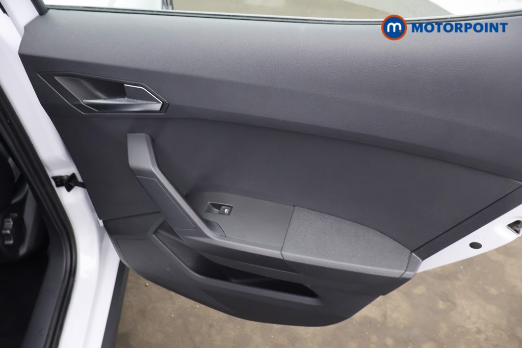 Seat Arona Xperience Lux Automatic Petrol SUV - Stock Number (1638931) - 17th supplementary image