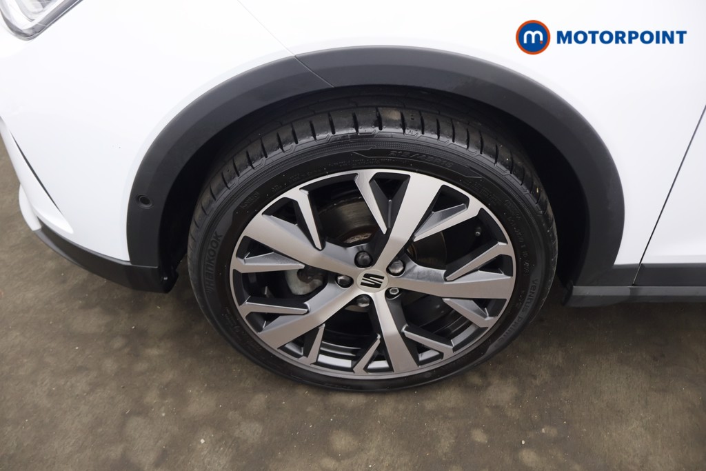 Seat Arona Xperience Lux Automatic Petrol SUV - Stock Number (1638931) - 1st supplementary image