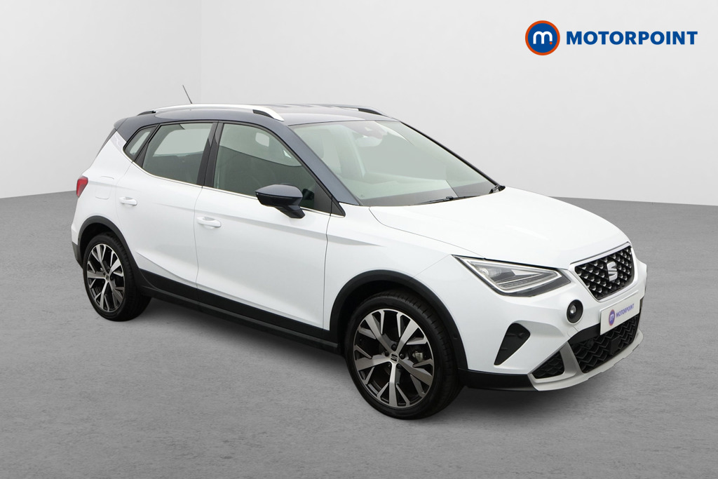 Seat Arona Xperience Lux Automatic Petrol SUV - Stock Number (1638931) - Drivers side front corner