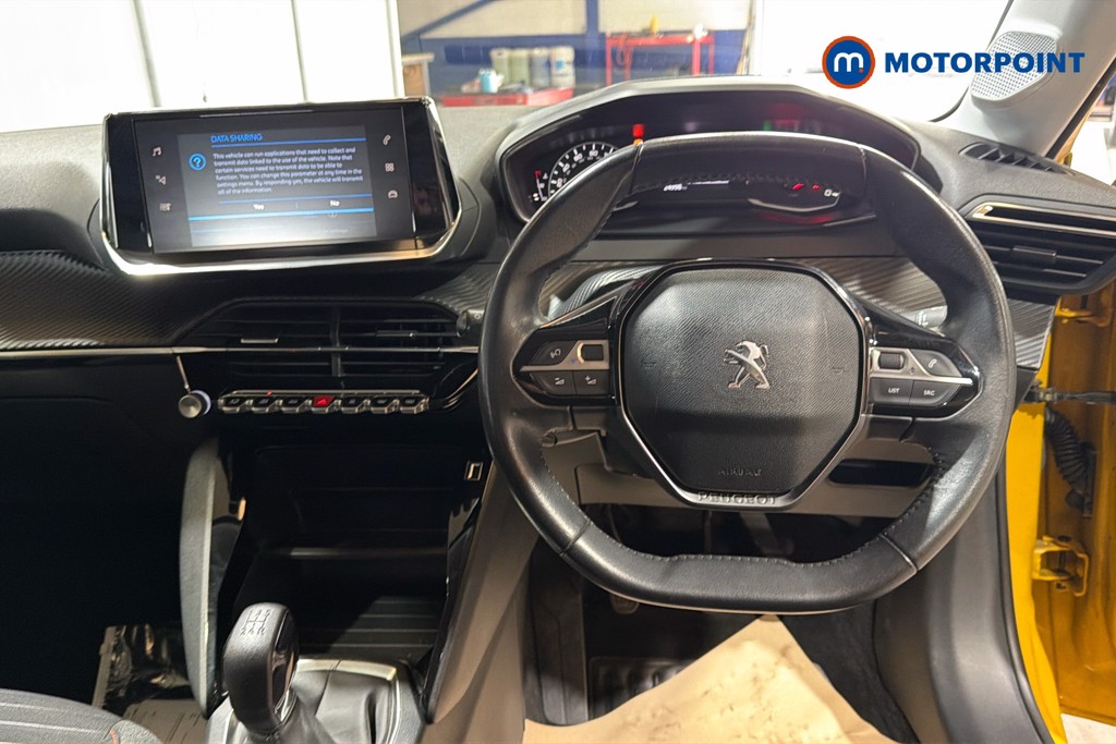 Peugeot 208 Active Manual Petrol Hatchback - Stock Number (1639421) - 2nd supplementary image