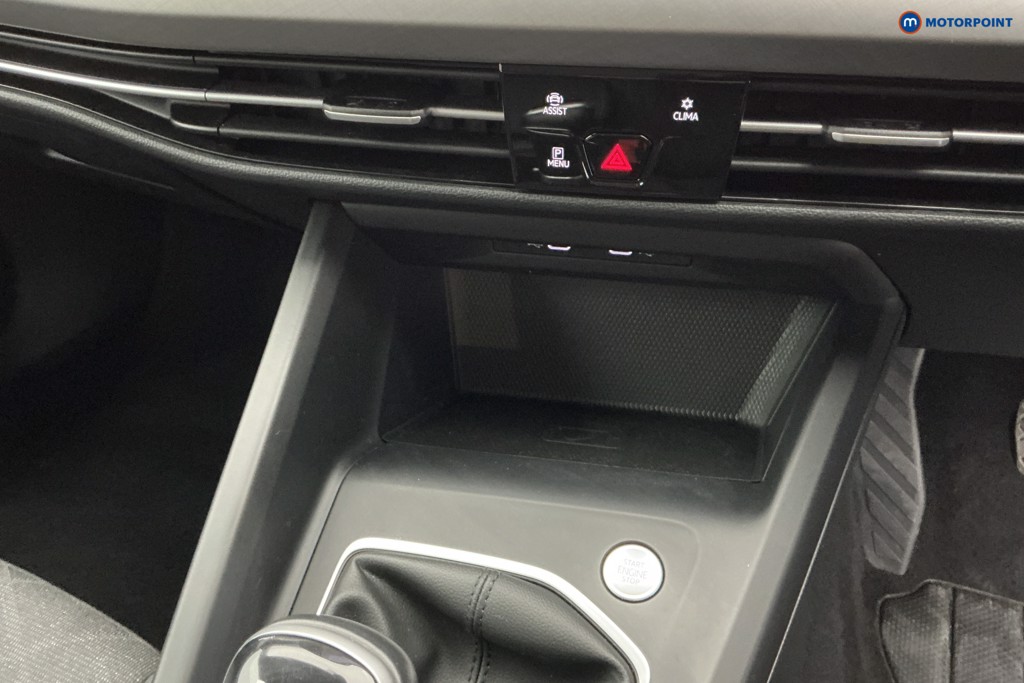 Volkswagen Golf Life Manual Petrol Hatchback - Stock Number (1639427) - 17th supplementary image