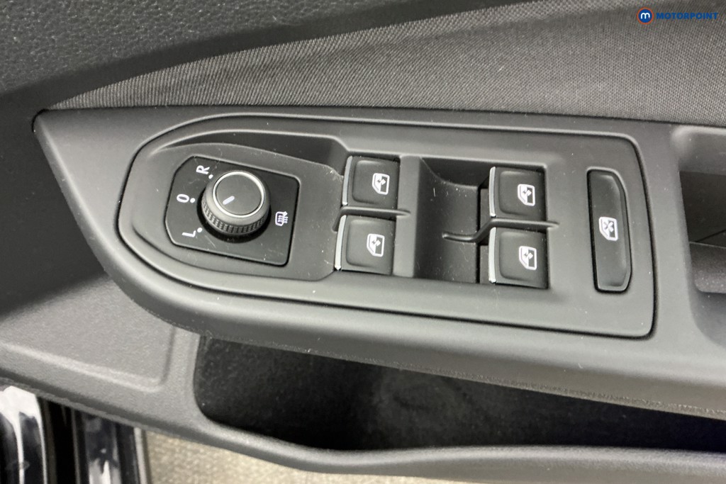 Volkswagen Golf Life Manual Petrol Hatchback - Stock Number (1639427) - 25th supplementary image
