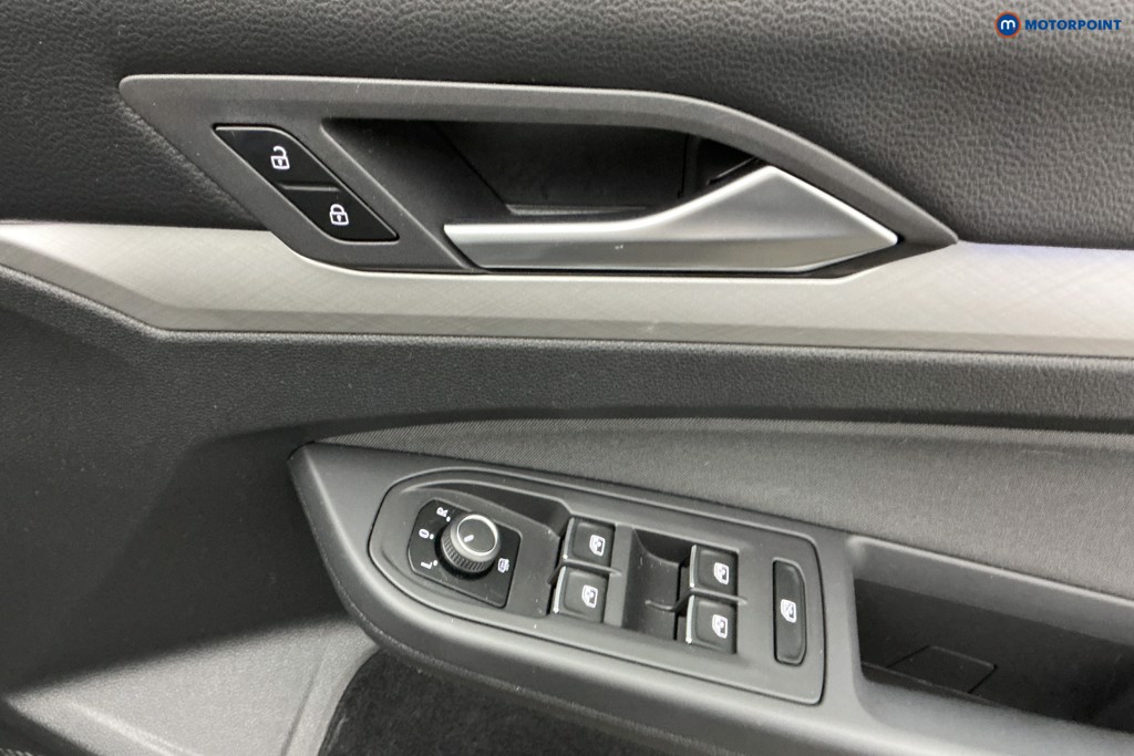 Volkswagen Golf Life Manual Petrol Hatchback - Stock Number (1639427) - 27th supplementary image