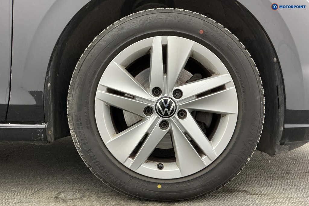 Volkswagen Golf Life Manual Petrol Hatchback - Stock Number (1639427) - 35th supplementary image