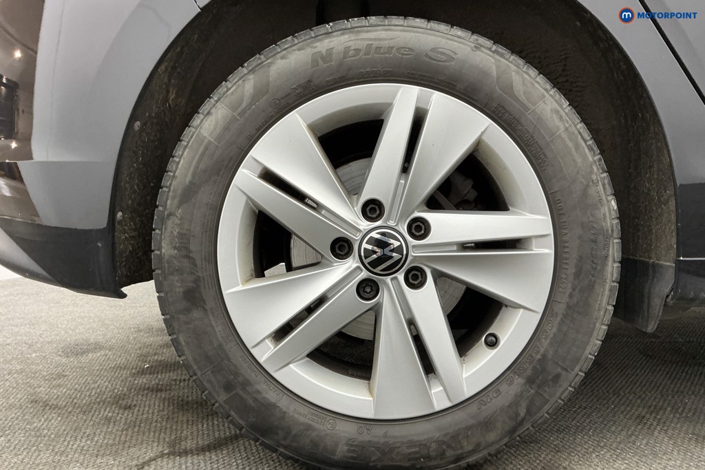 Volkswagen Golf Life Manual Petrol Hatchback - Stock Number (1639427) - 36th supplementary image