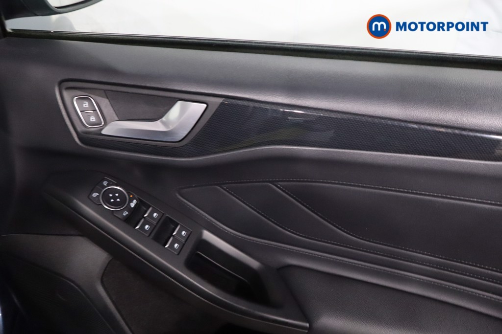 Ford Focus St-Line X Automatic Petrol Hatchback - Stock Number (1639519) - 26th supplementary image