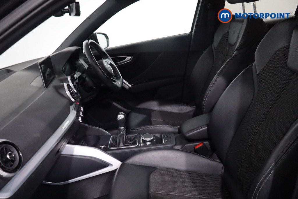 Audi Q2 Black Edition Manual Petrol SUV - Stock Number (1639563) - 4th supplementary image