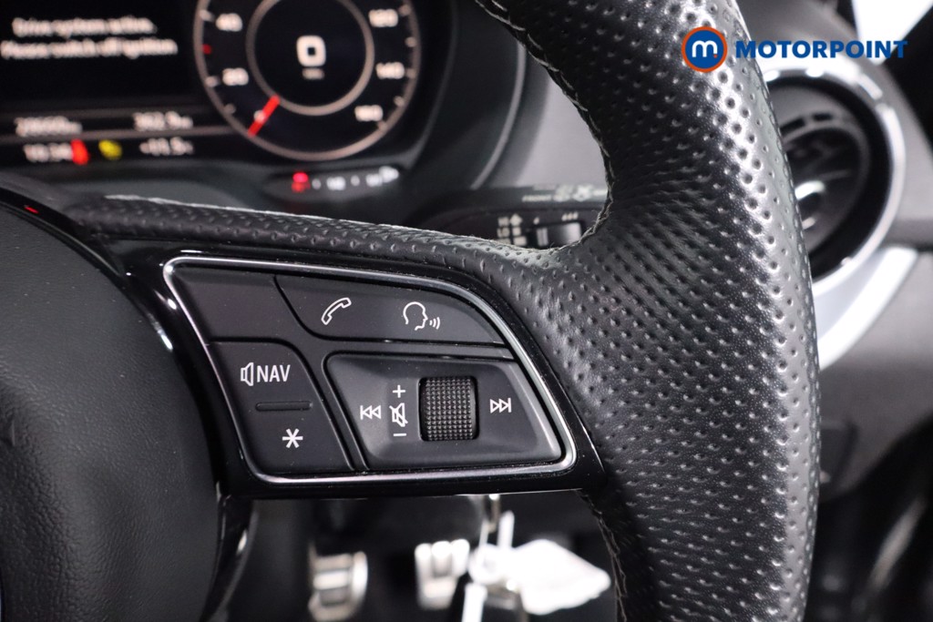 Audi Q2 Black Edition Manual Petrol SUV - Stock Number (1639563) - 8th supplementary image