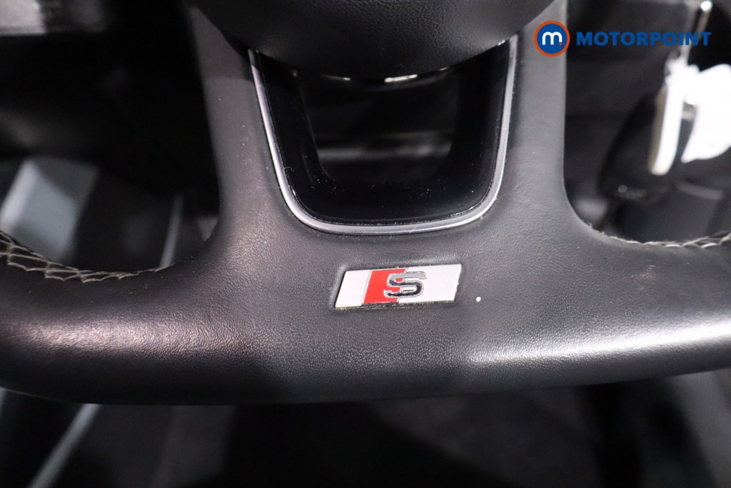 Audi Q2 Black Edition Manual Petrol SUV - Stock Number (1639563) - 14th supplementary image