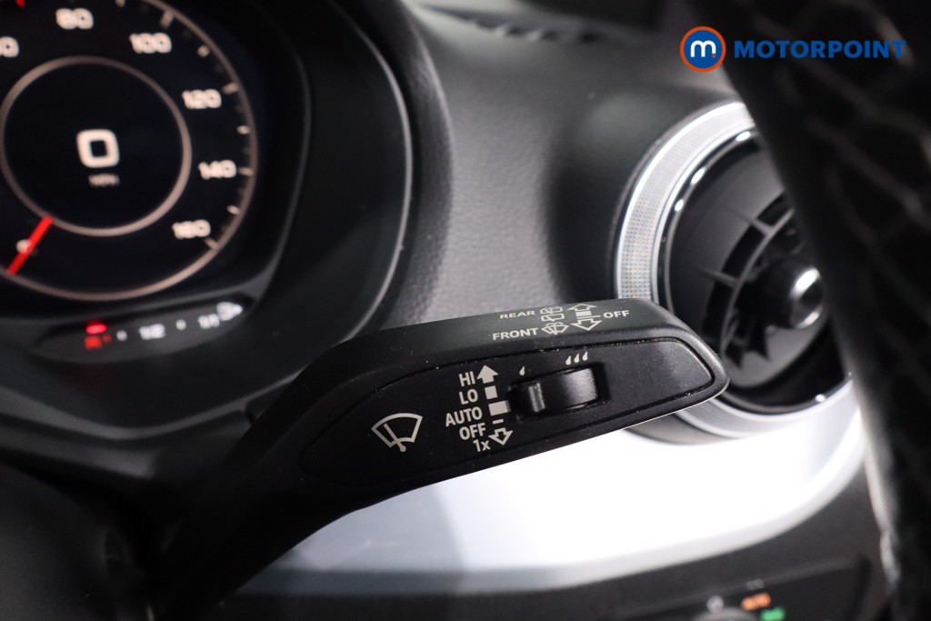 Audi Q2 Black Edition Manual Petrol SUV - Stock Number (1639563) - 17th supplementary image