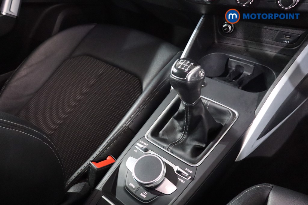 Audi Q2 Black Edition Manual Petrol SUV - Stock Number (1639563) - 21st supplementary image