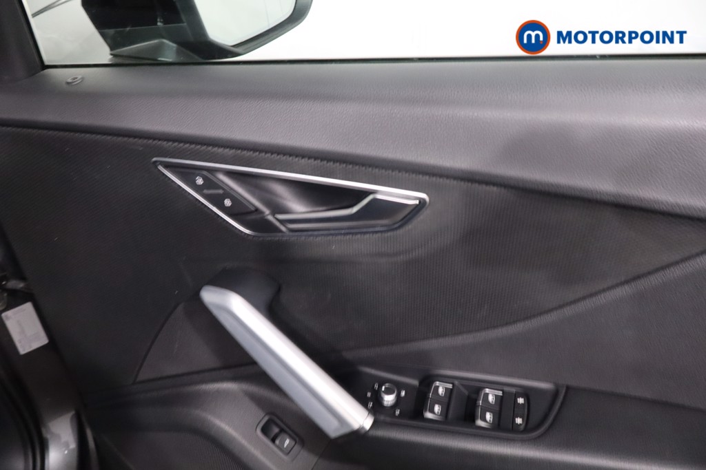 Audi Q2 Black Edition Manual Petrol SUV - Stock Number (1639563) - 26th supplementary image