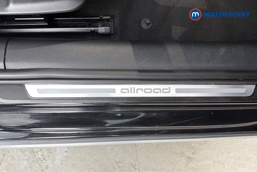 Audi A4 Allroad Sport Automatic Diesel Estate - Stock Number (1639656) - 27th supplementary image