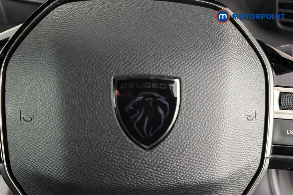 Peugeot 2008 Active Manual Petrol SUV - Stock Number (1640019) - 5th supplementary image