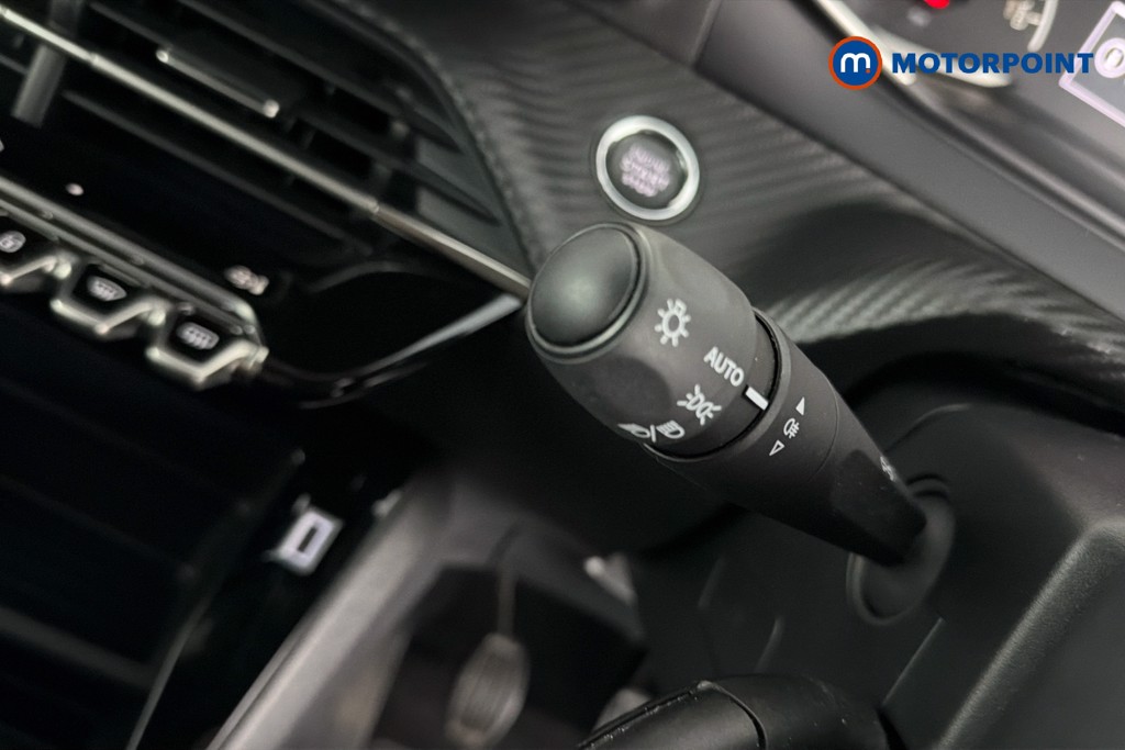 Peugeot 2008 Active Manual Petrol SUV - Stock Number (1640019) - 6th supplementary image