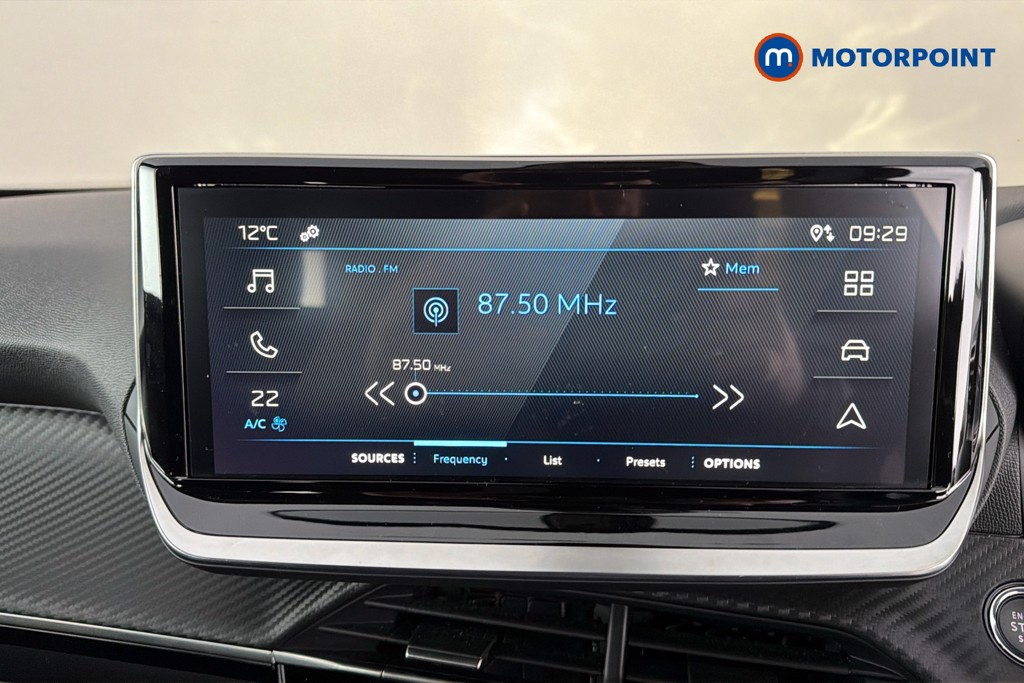 Peugeot 2008 Active Manual Petrol SUV - Stock Number (1640019) - 9th supplementary image