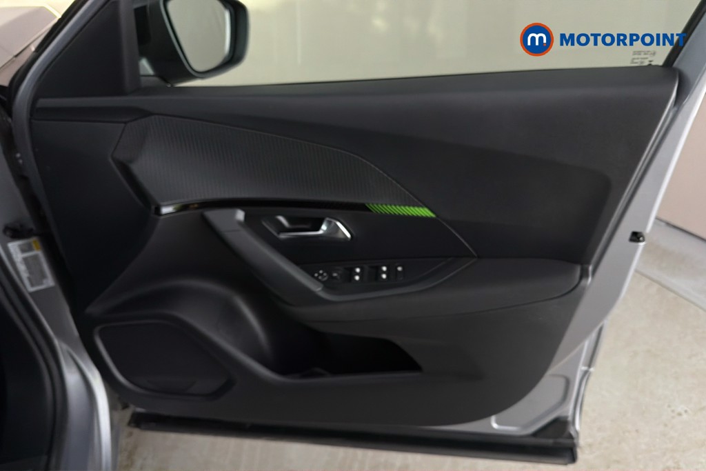 Peugeot 2008 Active Manual Petrol SUV - Stock Number (1640019) - 19th supplementary image