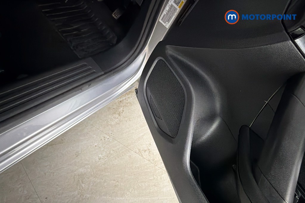 Peugeot 2008 Active Manual Petrol SUV - Stock Number (1640019) - 21st supplementary image