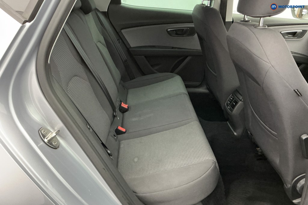 Seat Leon Se Dynamic Manual Petrol Hatchback - Stock Number (1640151) - 4th supplementary image