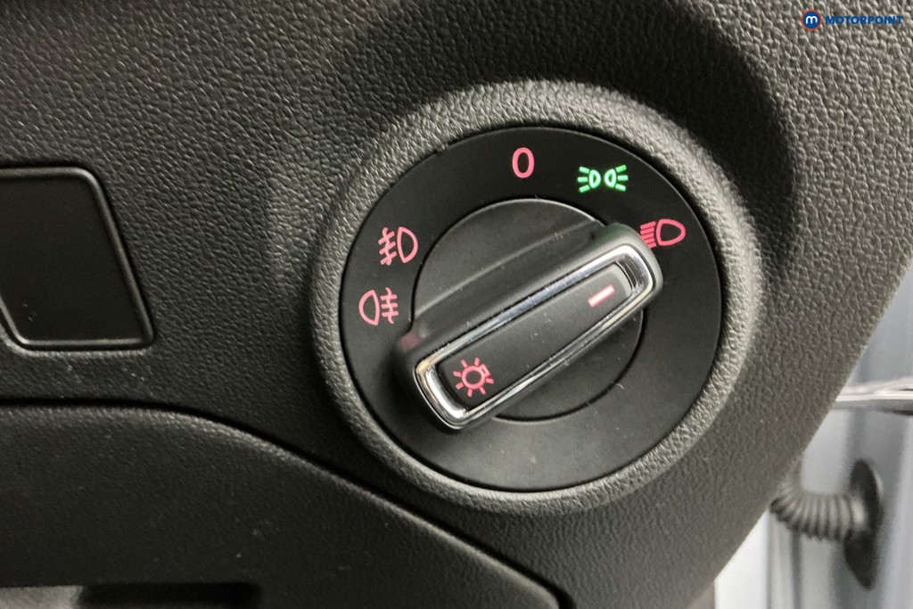 Seat Leon Se Dynamic Manual Petrol Hatchback - Stock Number (1640151) - 23rd supplementary image