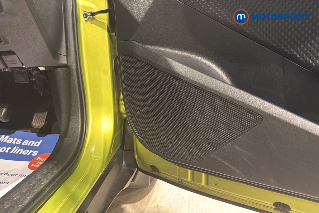 Toyota C-Hr Lime Edition Automatic Petrol-Electric Hybrid SUV - Stock Number (1640198) - 21st supplementary image