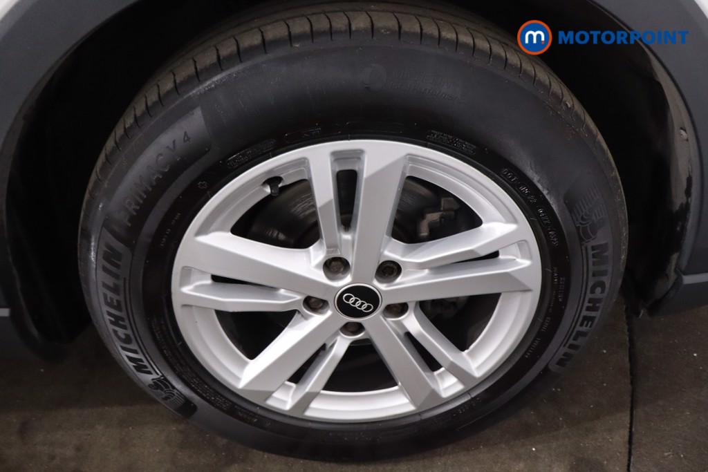 Audi Q3 Technik Automatic Petrol SUV - Stock Number (1640446) - 9th supplementary image