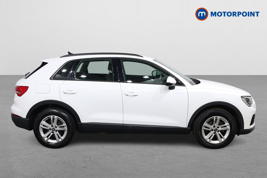 Audi Q3 Technik Automatic Petrol SUV - Stock Number (1640446) - Drivers side