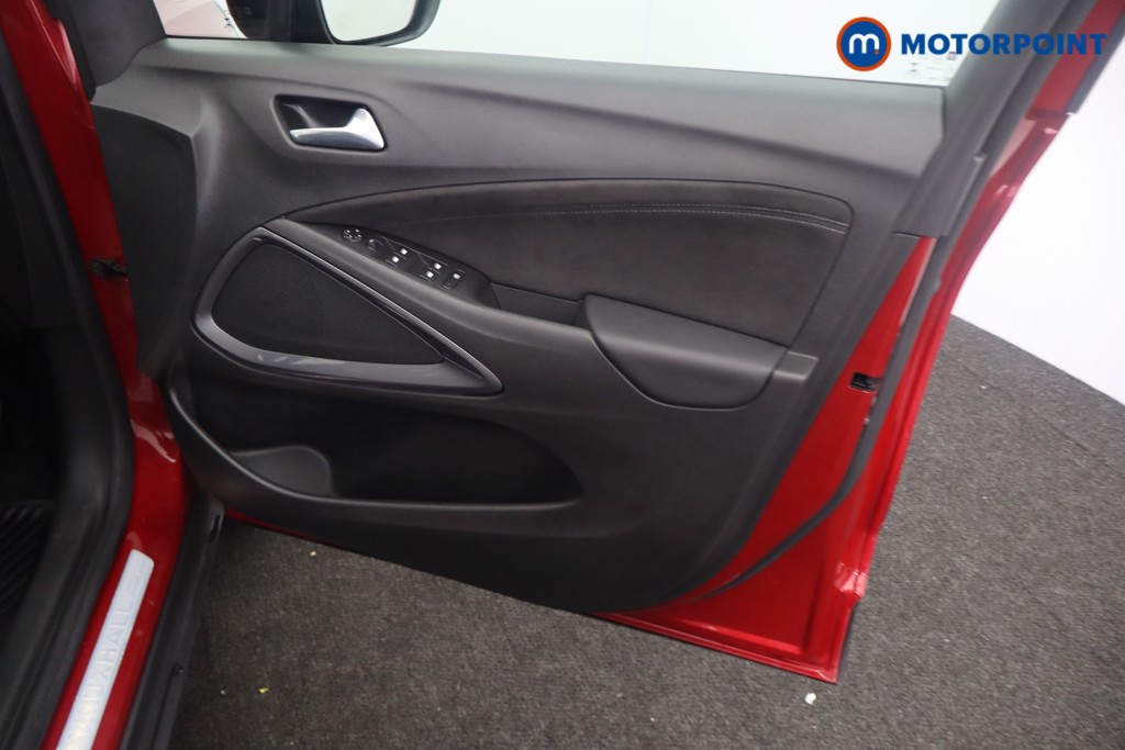 Vauxhall Crossland Ultimate Automatic Petrol SUV - Stock Number (1640545) - 13th supplementary image
