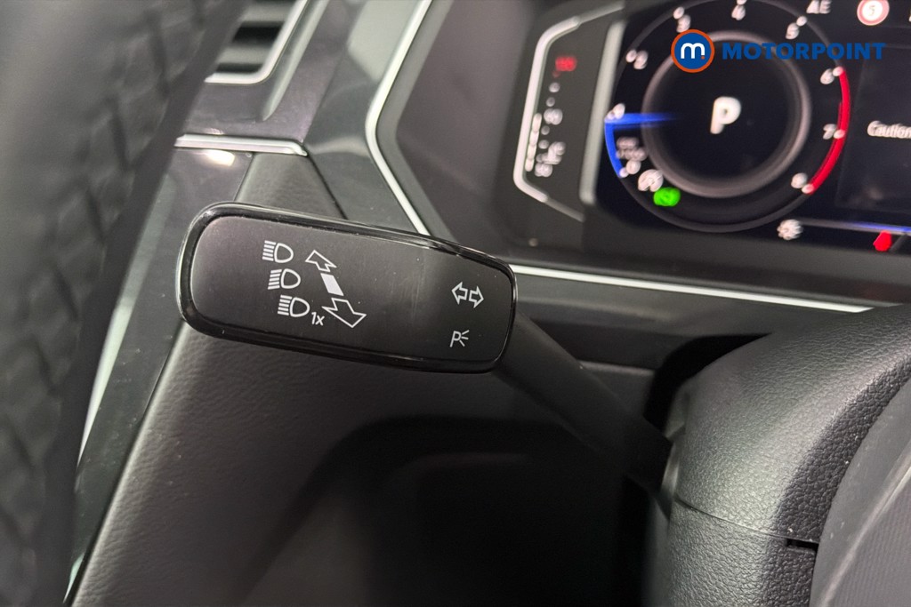 Volkswagen Tiguan Elegance Automatic Petrol SUV - Stock Number (1640691) - 6th supplementary image