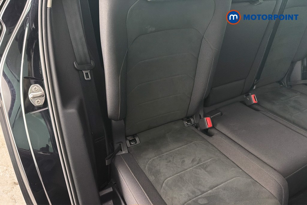 Volkswagen Tiguan Elegance Automatic Petrol SUV - Stock Number (1640691) - 29th supplementary image