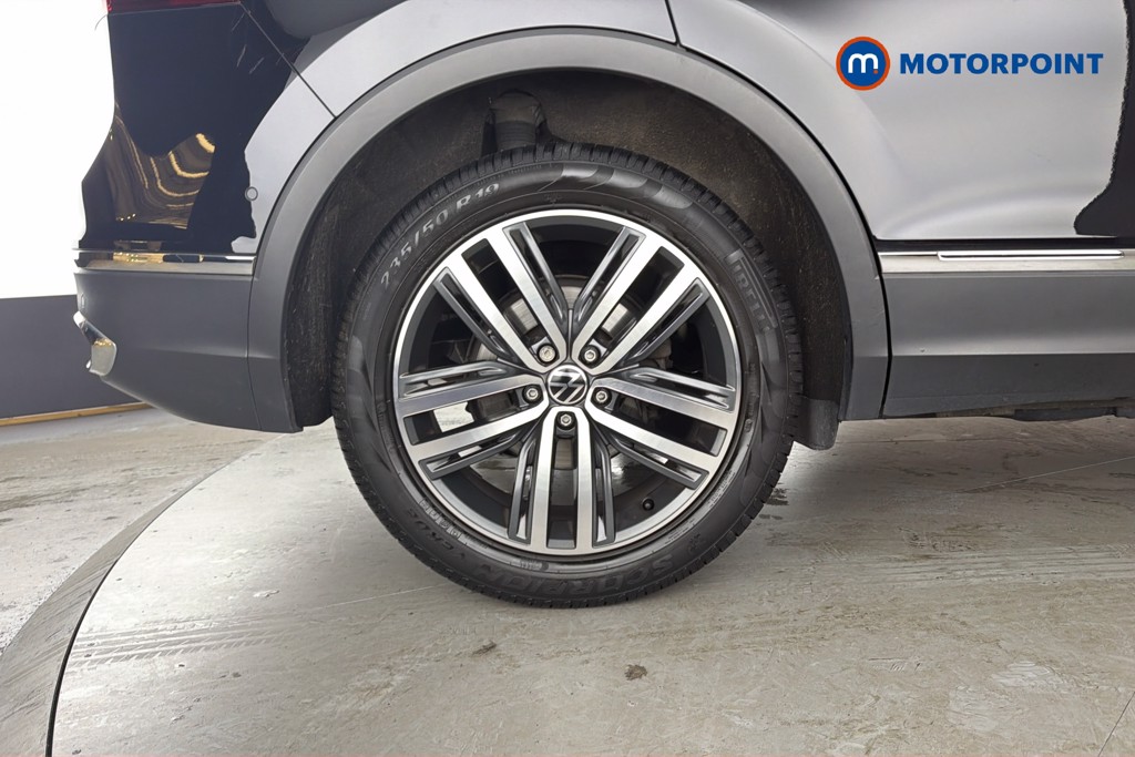Volkswagen Tiguan Elegance Automatic Petrol SUV - Stock Number (1640691) - 49th supplementary image