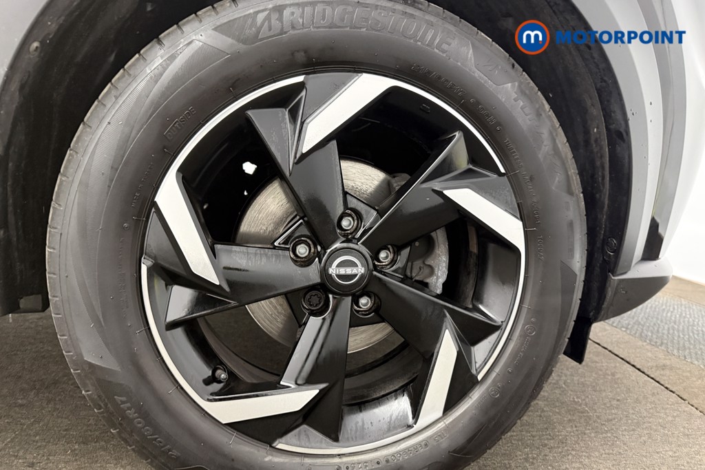 Nissan Juke N-Connecta Manual Petrol SUV - Stock Number (1640760) - 11th supplementary image