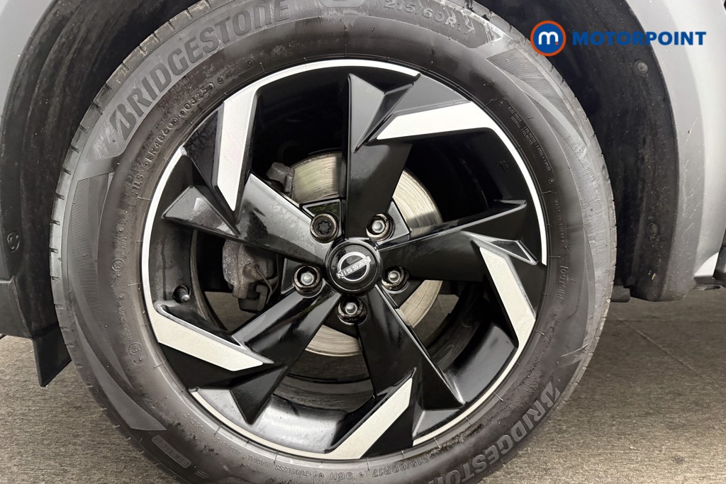 Nissan Juke N-Connecta Manual Petrol SUV - Stock Number (1640760) - 12th supplementary image