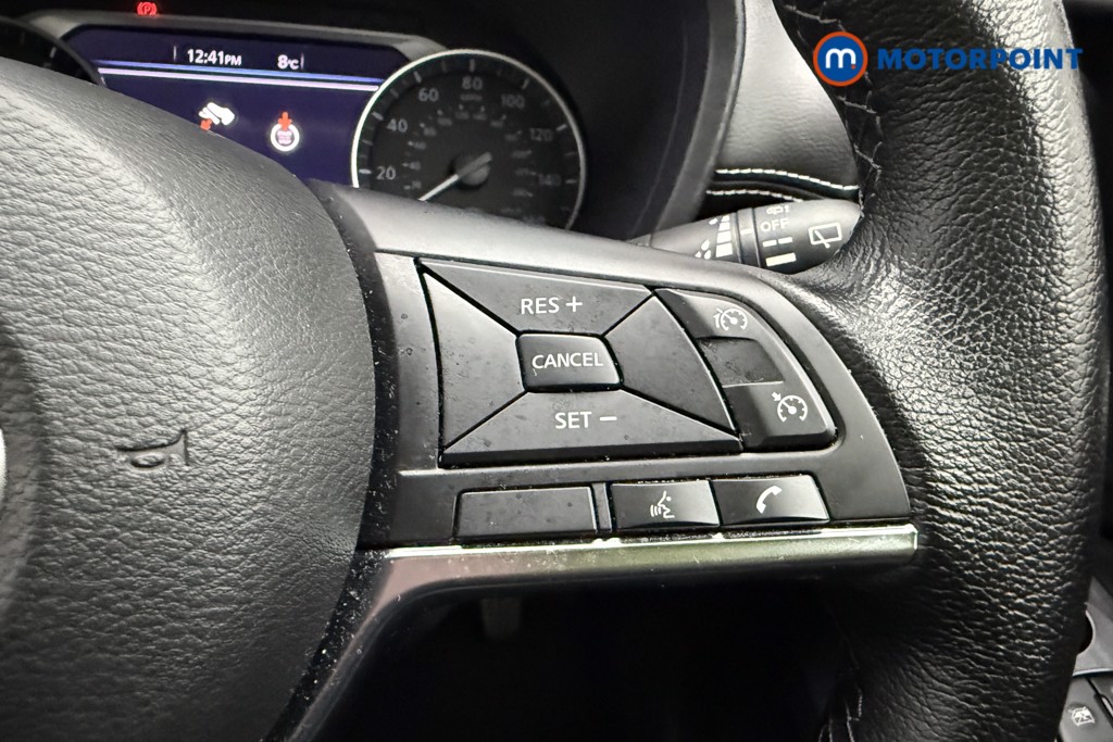 Nissan Juke N-Connecta Manual Petrol SUV - Stock Number (1640760) - 15th supplementary image