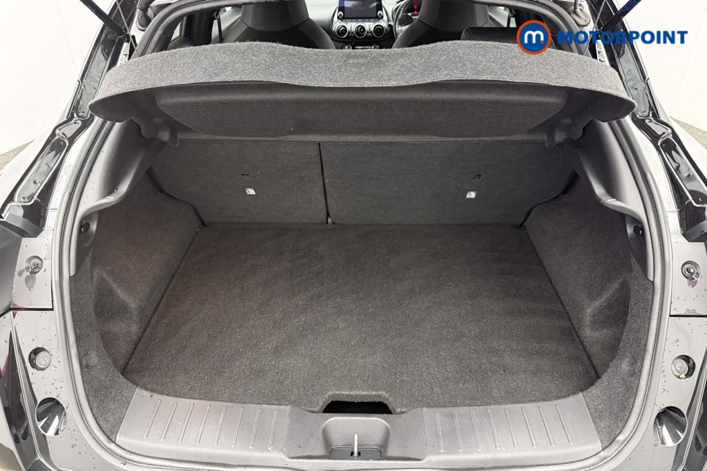 Nissan Juke N-Connecta Manual Petrol SUV - Stock Number (1640760) - 22nd supplementary image