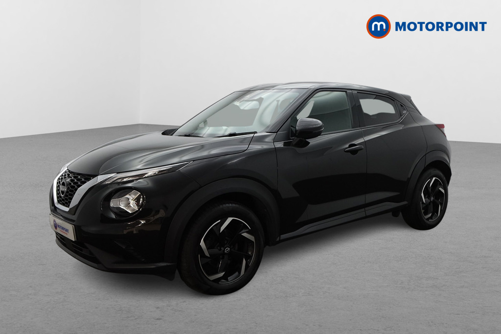 Nissan Juke N-Connecta Manual Petrol SUV - Stock Number (1640760) - Passenger side front corner