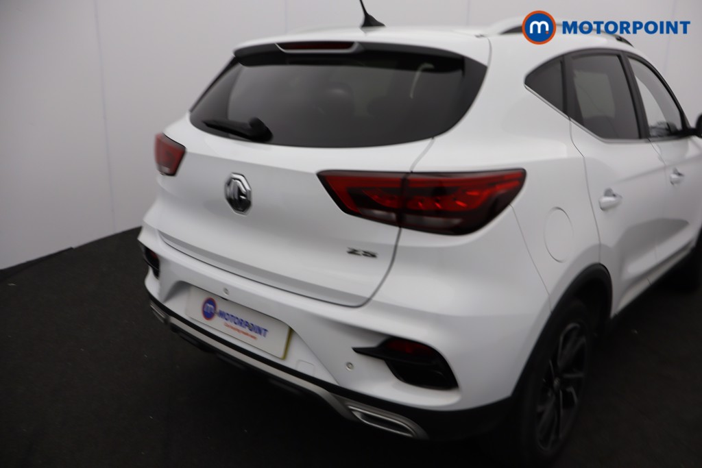 Mg Motor Uk ZS Exclusive Manual Petrol SUV - Stock Number (1641049) - 2nd supplementary image