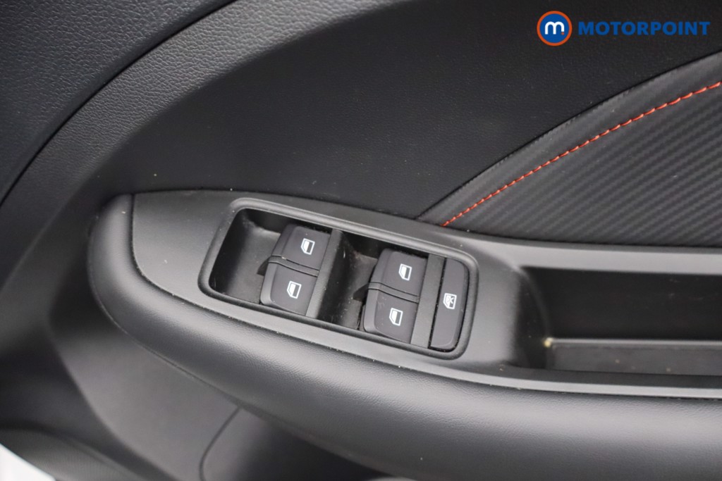 Mg Motor Uk ZS Exclusive Manual Petrol SUV - Stock Number (1641049) - 11th supplementary image