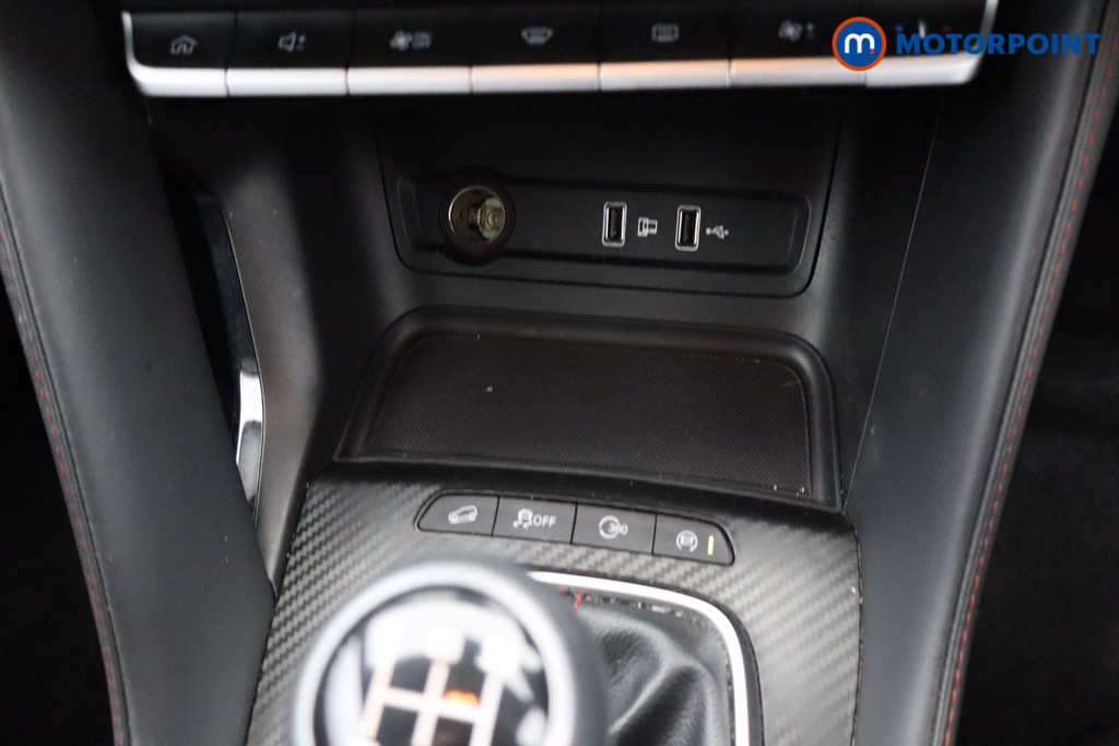 Mg Motor Uk ZS Exclusive Manual Petrol SUV - Stock Number (1641049) - 17th supplementary image