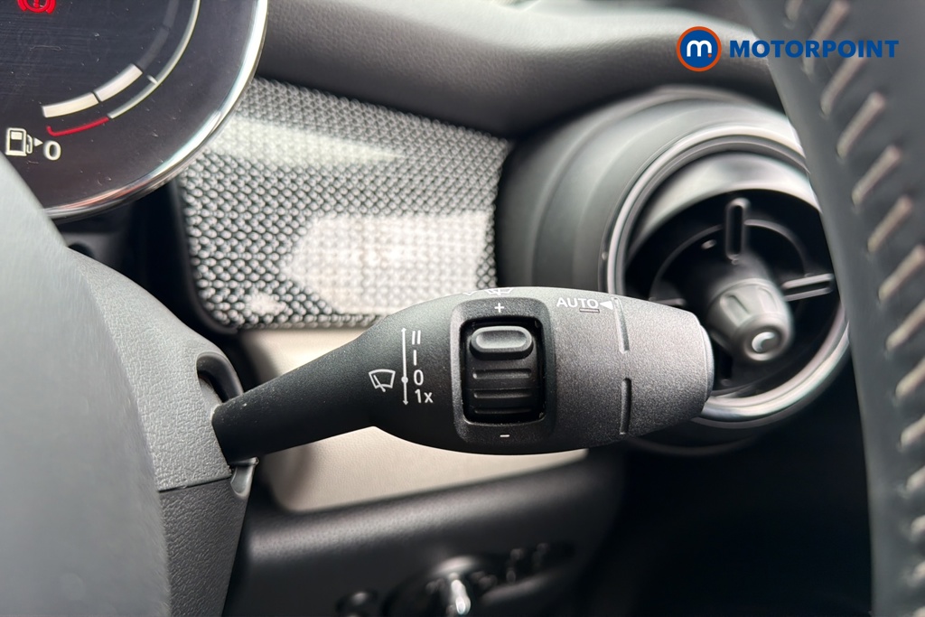 Mini Convertible Cooper Exclusive Automatic Petrol Convertible - Stock Number (1641556) - 6th supplementary image